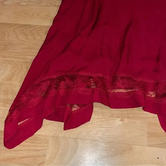 Women's Intimately Free People Red Tunic Top with Lace Hem - Picture 4 of 7